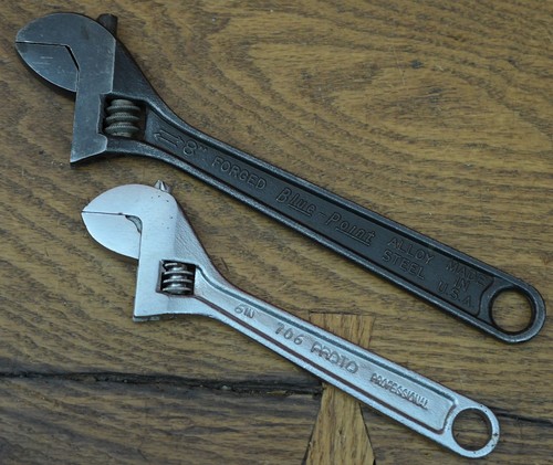 Blue point adjustable - 8",