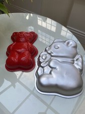 Teddy Bear Cake Tins X 2 Inc