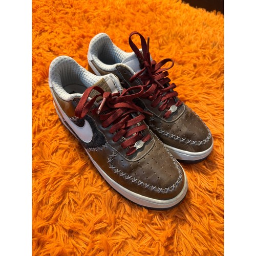 Nike air force - force, untold
