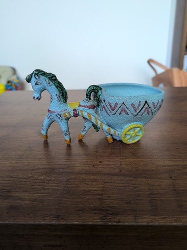Vintage horse and cart ceramic - vintage,