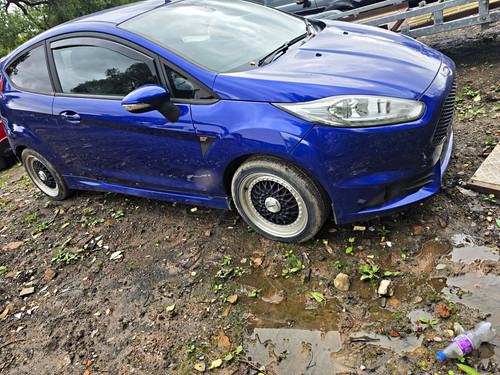 2015 ford fiesta breaking - 2015, st