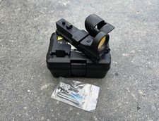 More red dot reflex sight - red,