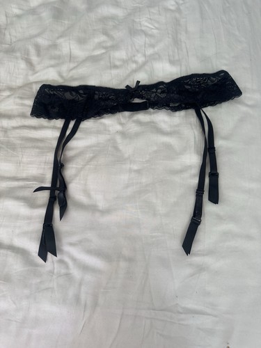 Suspender belt size - suspender,