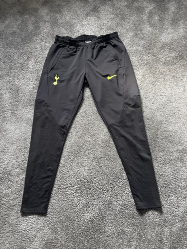 Tottenham hotspur nike strike - tottenham,