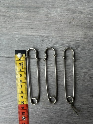 Vintage large kilt - large, pins