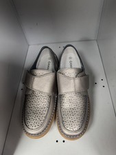 Womens DAMART Size 7E Metallic Bronze Leather Comfort Shoes Hook & Eye