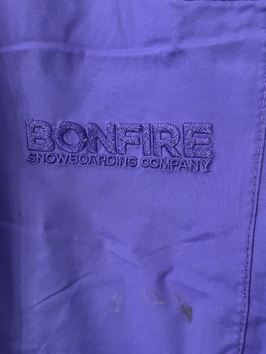 Bonfire snowboard outfit