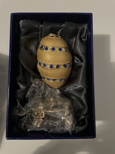 New gold and blue diamonds - gold,