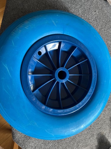 Blue puncture proof - , launching