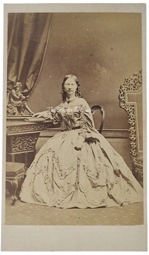 Cdv lady decorated dress - decorated,