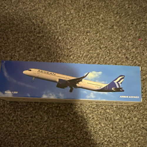 Aegean airlines airbus - airlines,