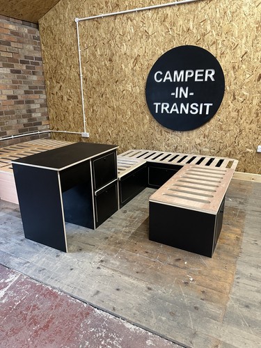 Shape bed camper - u,