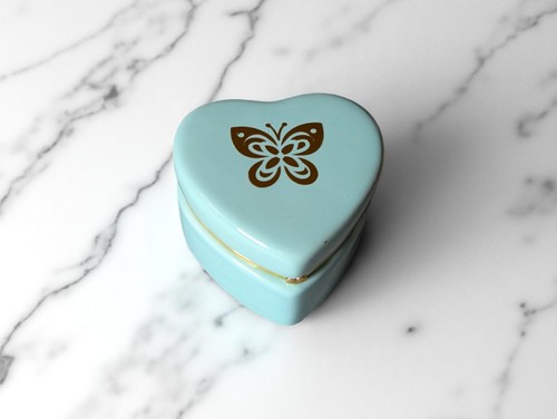 Decorative dolomite heart - 🦋,