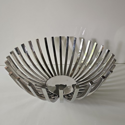 Large silver finish - finish, steel