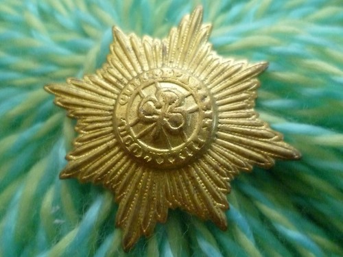 Irish guards cap badge all - guards,