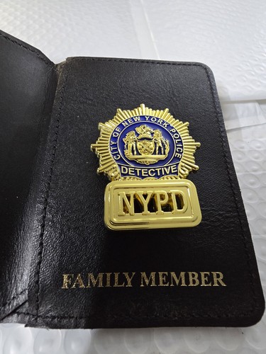 Nypd family member - wallet, with