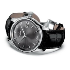 Eterna Vaughan Big Date