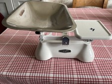 Weylux ‘The Queen’ Kitchen Balance Scales