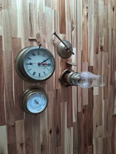 Ships clock day - day, mechanical