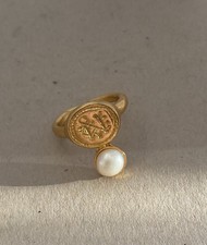 Ottoman Hands 21c Gold Plated