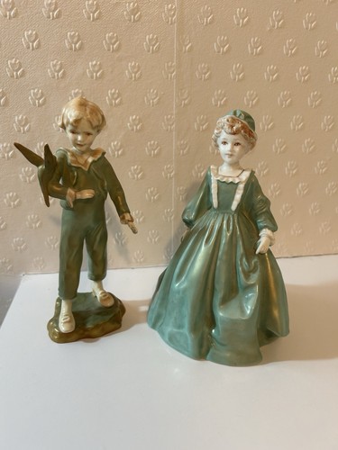 Royal worcester figurines - worcester,