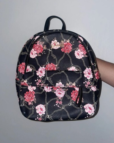 Guess back pack - guess,