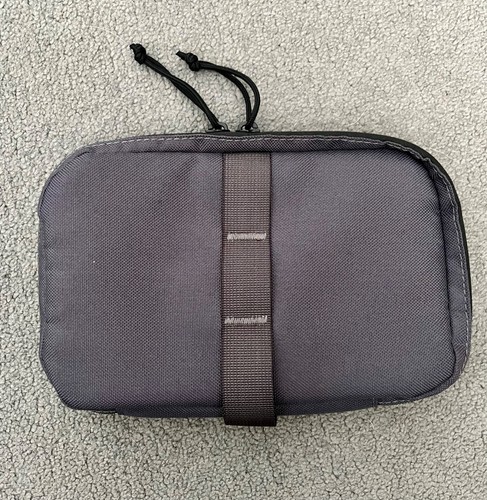 Vanguard alta accessories case - vanguard,