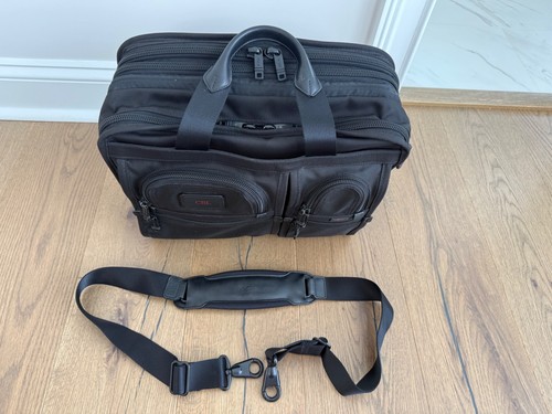 Tumi alpha pass expandable - alpha, t-pass