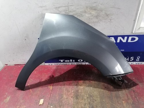 Citroen 2015 front - 2015, wing