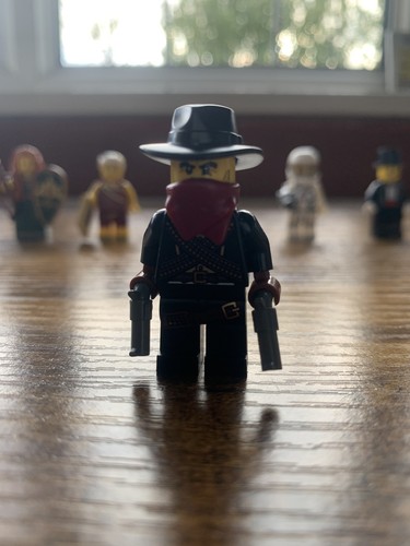 Lego minifigures bandit series - minifigures,