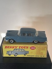 Dinky 186 Mercedes Benz 220 SE