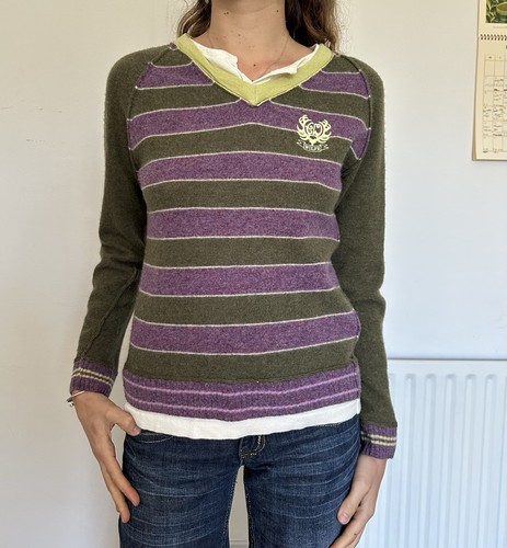 Vintage 100 lambs wool - 100%, v-neck