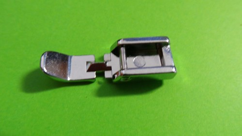Sewing machine zipper foot - sewing,