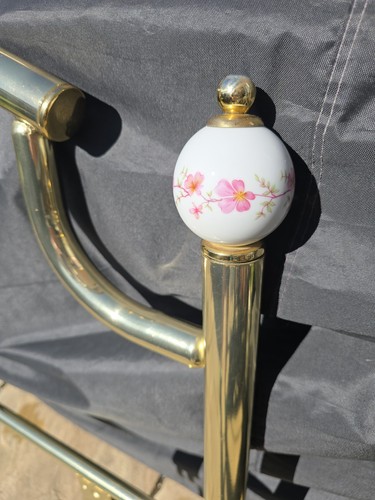 Gorgeous vintage style floral - gorgeous,