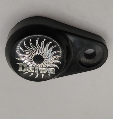 B15 2301 daiwa handle - handle, nut