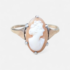 Antique Shell Cameo Ring - UK