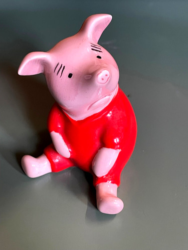 Beswick piglet pottery winnie - pottery,