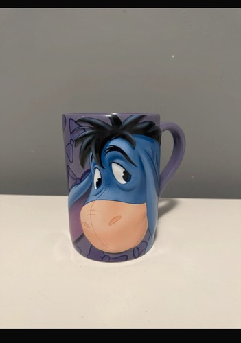 Large official disney store - official,