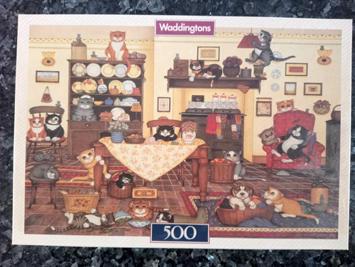 Waddingtons jigsaw - (680),