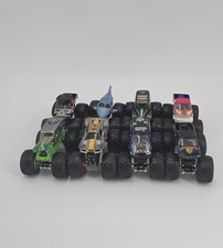 HOT WHEELS MONSTER JAM TRUCKS