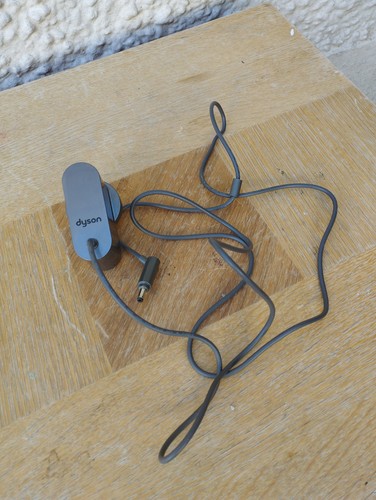 Genuine dyson battery charger - battery,