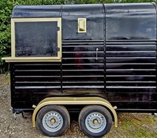 Mobile Converted Horsebox Bar