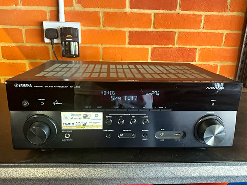 Yamaha a550 aventage - yamaha,
