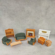 SYLVANIAN FAMILY  LIVING ROOM FURNITURE SET. SOFAS, LIGHTS UP FIRE PLACE ,PIANO 