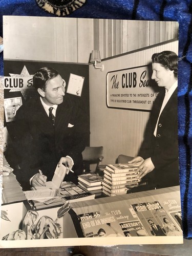 Denis compton 1958 - denis, book