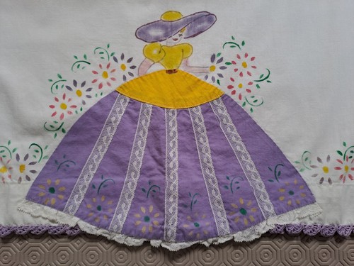 Pair crinoline lady - pair, of