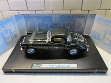 REVELL 1.18 MGA ROADSTER