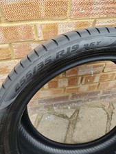 ✅X1 Pirelli 255 35 19 Run