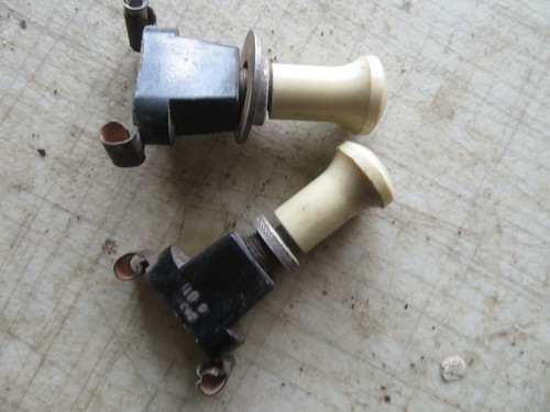 Lucas push pull - cream, knob
