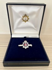 A BEAUTIFUL KENT POLICE TIE PIN IN PRESENTATION BOX - XMAS GIFT?
